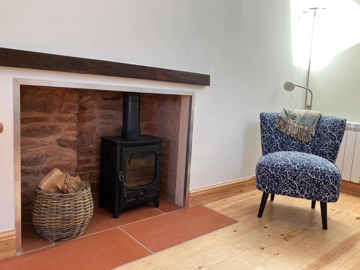 Barn In Somerset Romantic Hideaway Nettlecombe  المظهر الخارجي الصورة