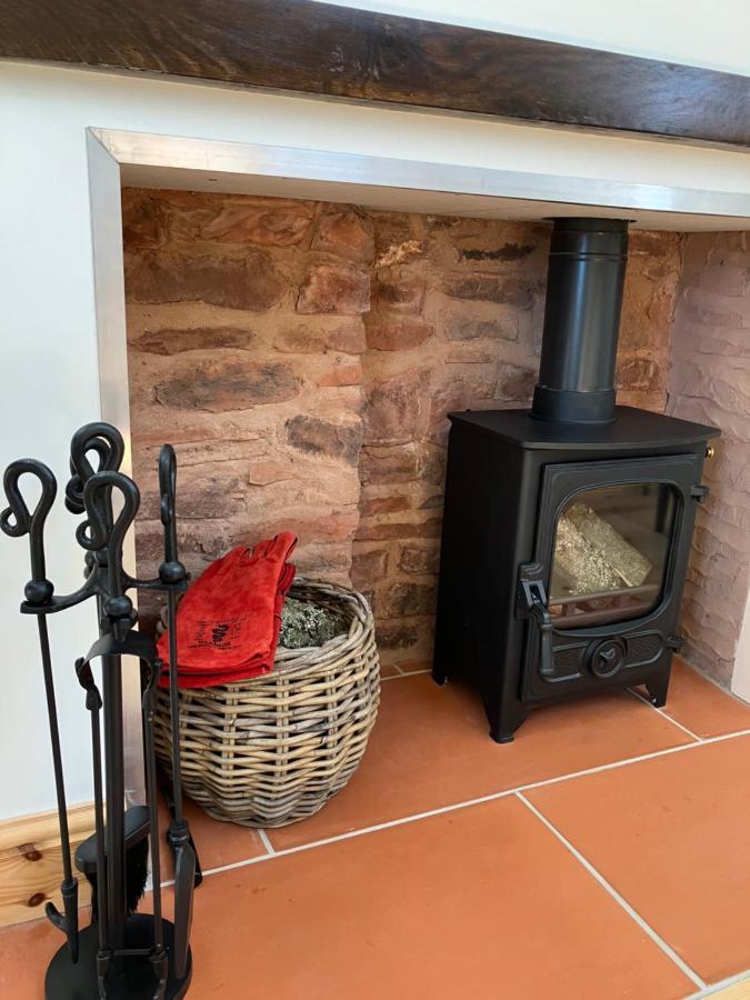 Barn In Somerset Romantic Hideaway Nettlecombe  المظهر الخارجي الصورة